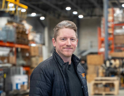 Patrick studied at Champlain College and earned a certificate in business administration. Prior to HKD, he worked in the movie industry as Director of Operations for Cineplex Entertainment. In 2015, he joined the Centre Vidéotron in Quebec City where he set up their purchasing and supply department. Patrick is a big fan of hockey and tennis, both as a player and spectator.